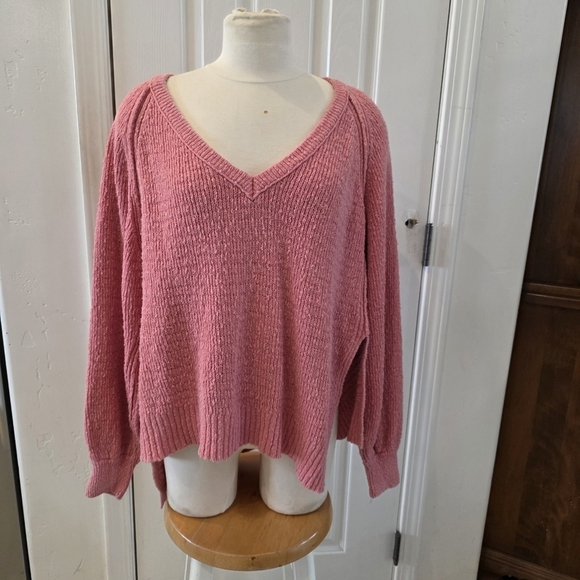 Free People Sweaters - Free People Pink V-Neck Women's Sweater